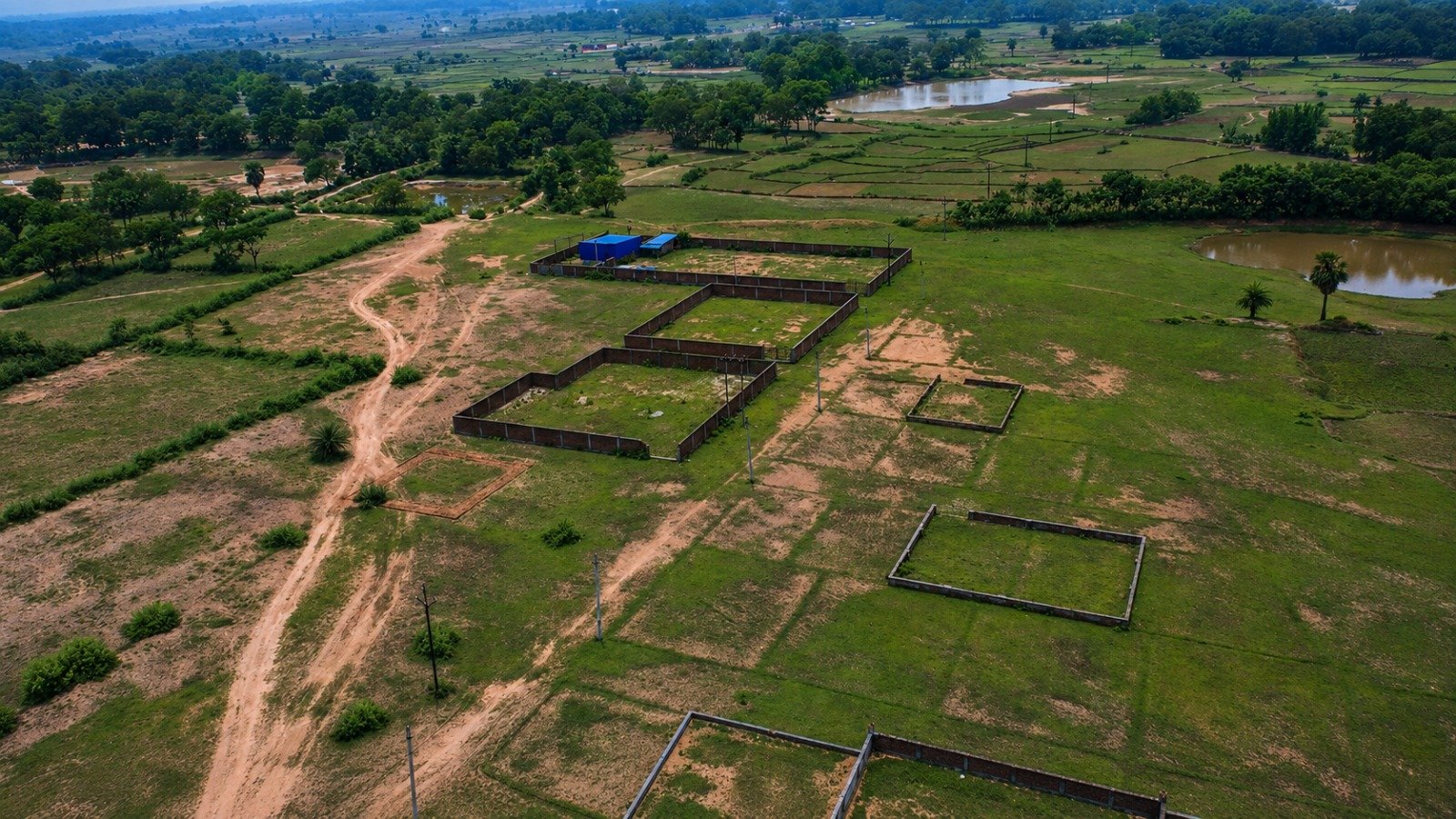 17 Dec. Commercial Land